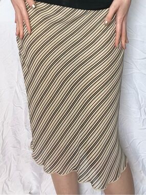 🖤Vintage // Diagonal Striped Skirt🖤